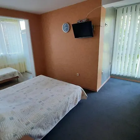 Fresh Hotel Kiten (Burgas)