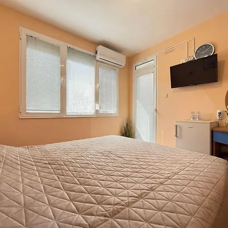 Hotel Fresh 2*