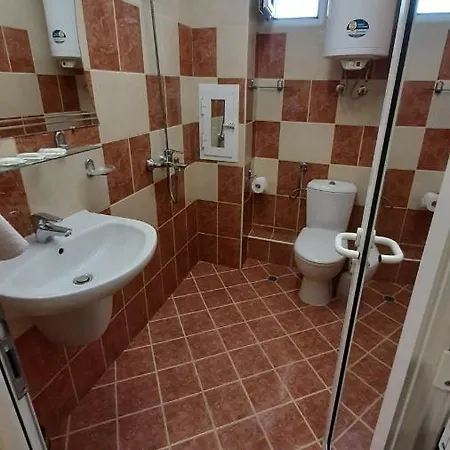 Hotel Fresh 2*